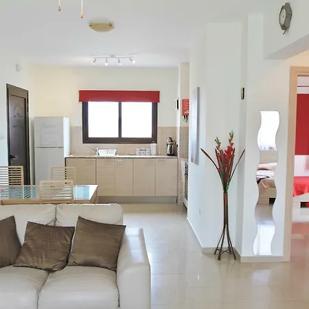Apartman Kyklades For 4 People Protarász